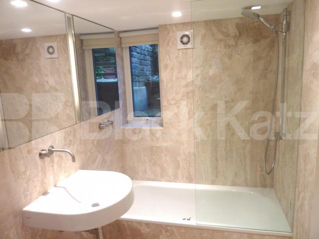 			 LET WITHIN 48HRS!, 1 Bedroom, 1 bath, 1 reception Flat			 Albert Street, CAMDEN / REGENTS PARK